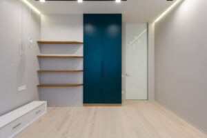 Freestanding Wardrobes vs Fitted Storage: Which Suits Your Home
